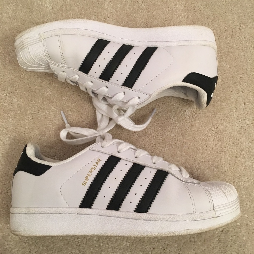 Adidas - Superstar sneakers